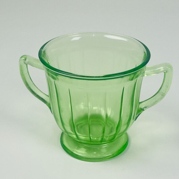 Uranium vintage Glass Green Double-Handled Sugar Bowl Glows Under UV Light - Picture 4 of 6
